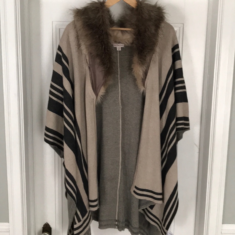 Faux fur collared shrug/poncho!